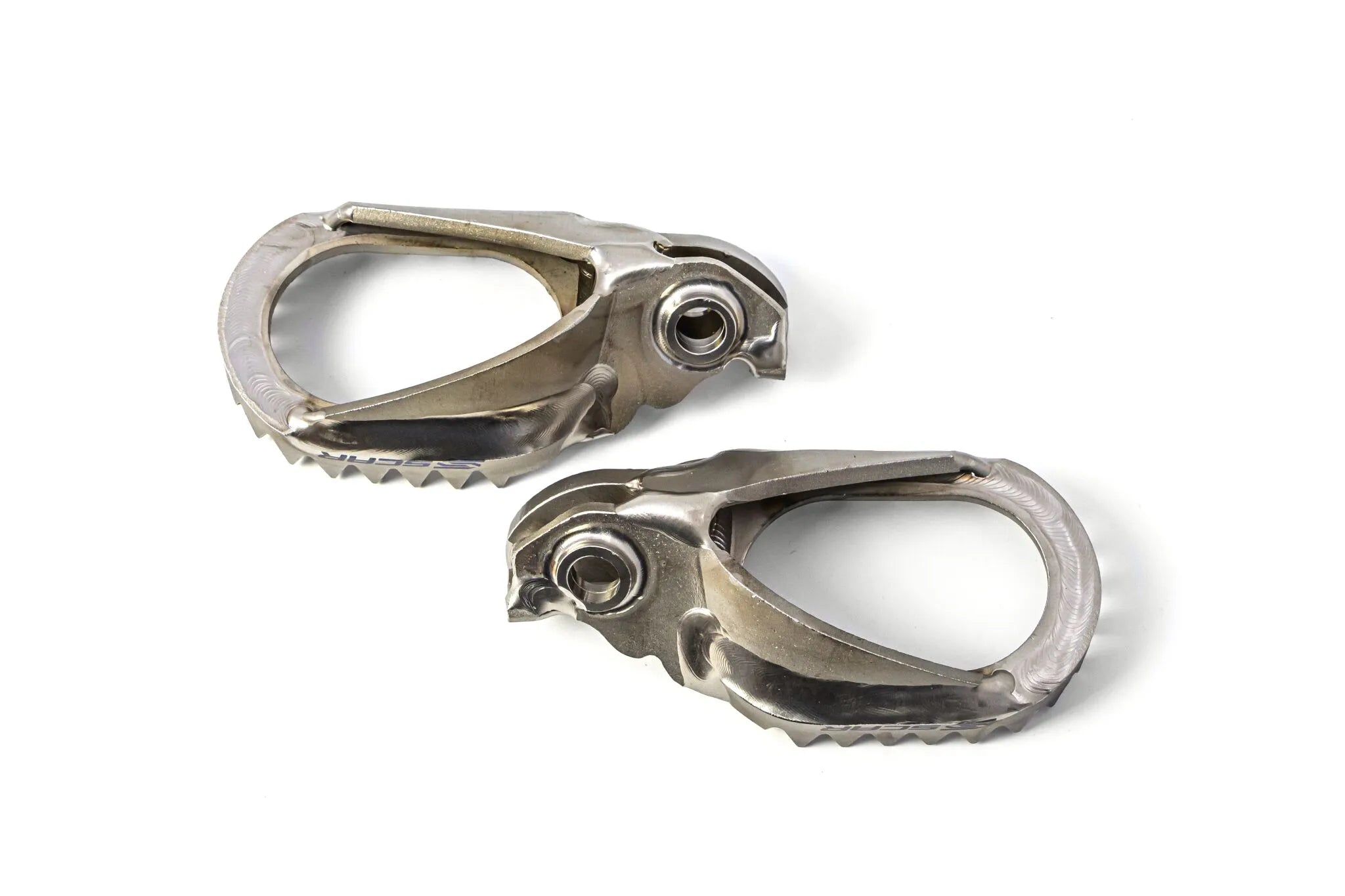 Scar Anti Mud Titanium Footpegs
