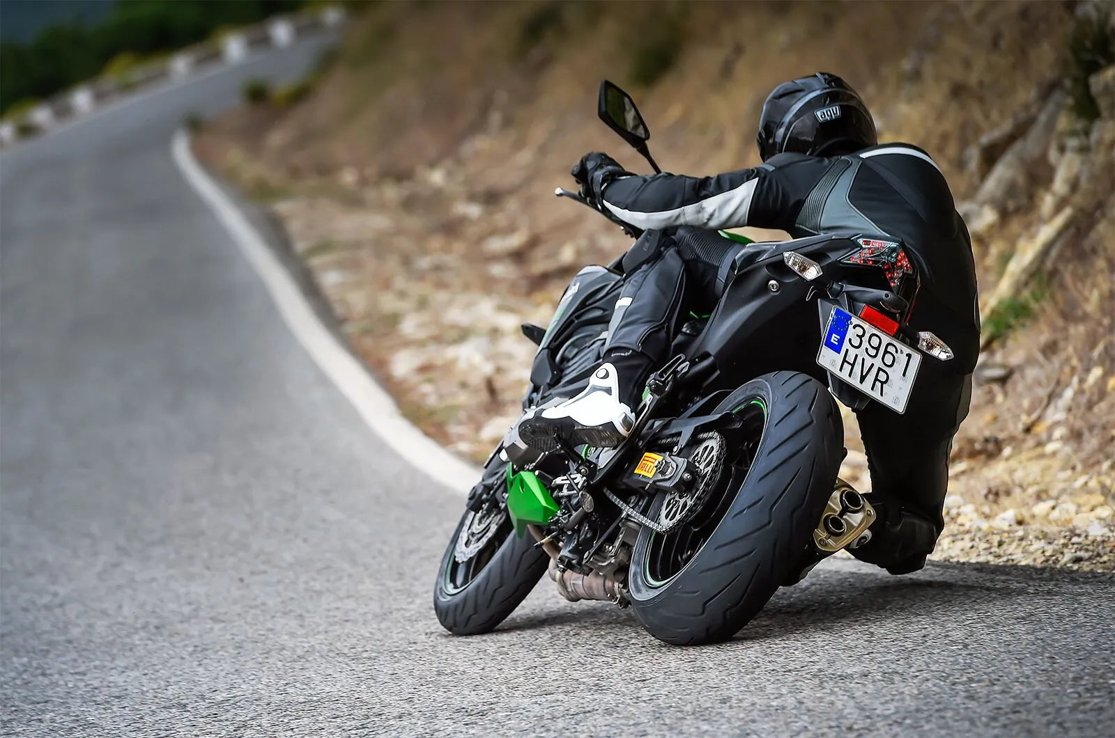 Pirelli Diablo Rosso Iii Tire - 110/70zr17 Front