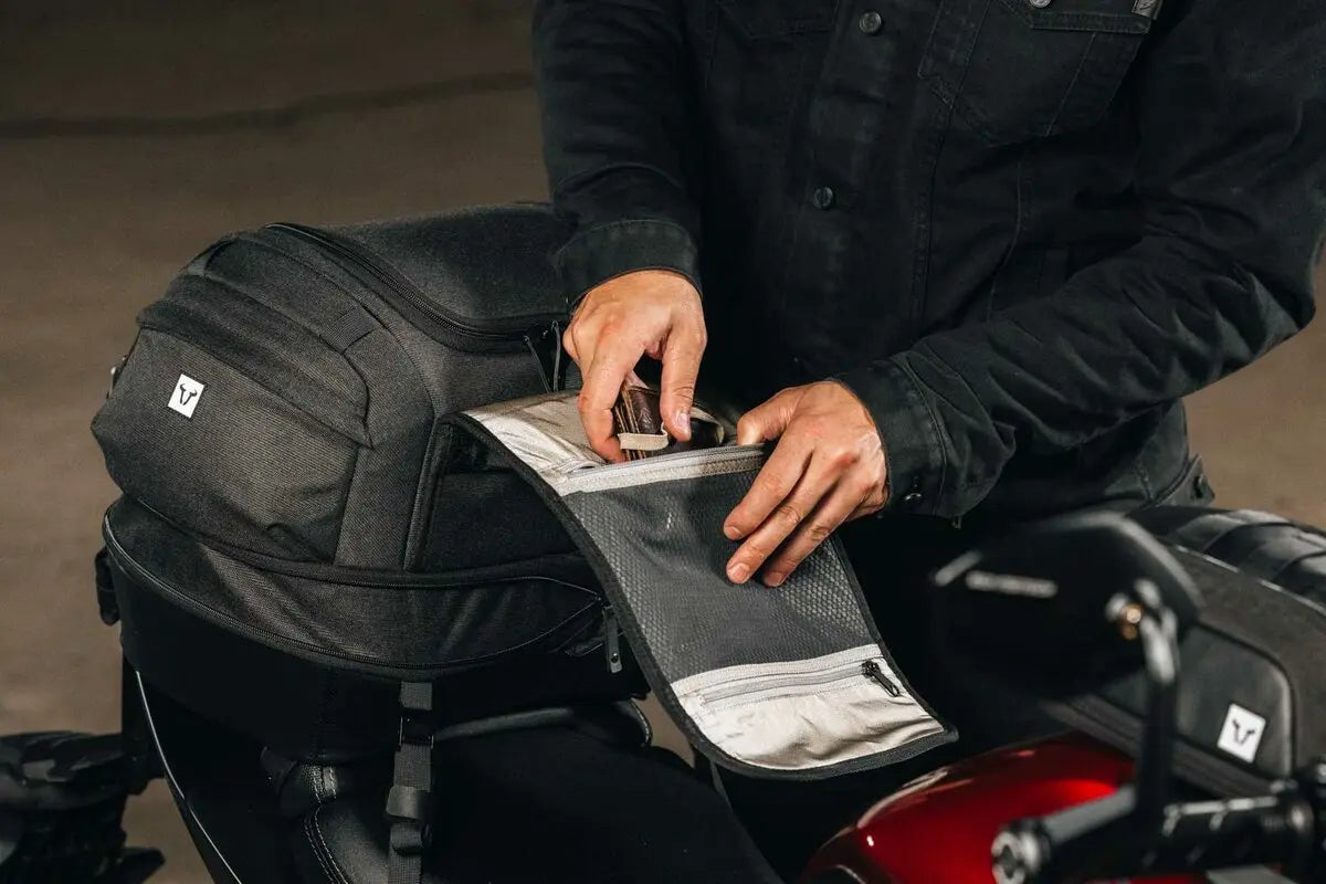 Sw-motech Legend Gear Lr4 Tail Bag