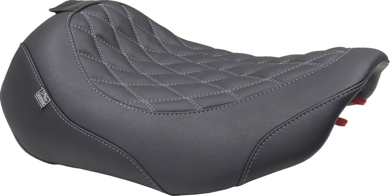 Mustang Wide Tripper Solo Seat